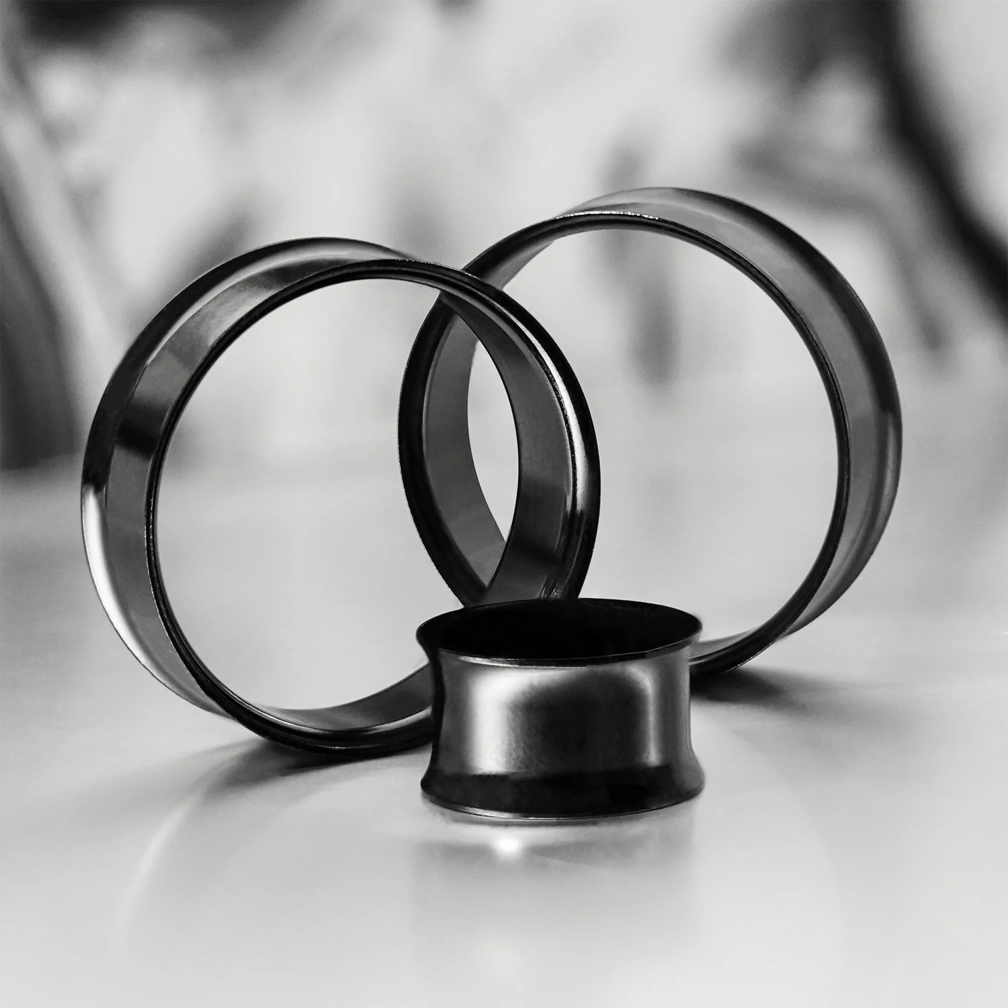 Doearko 2pcs 3-38mm Ear Plugs Tunnel Flesh Earring Gauges Hollow Piercing Tunnels Ear Expander Stretcher Body Jewelry