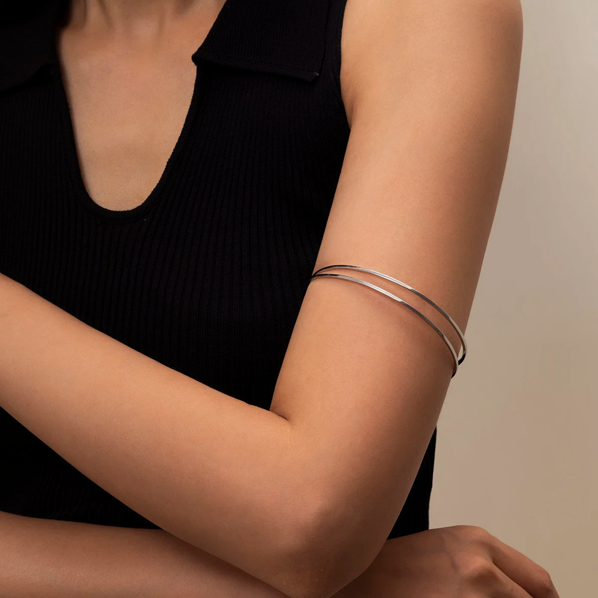 Ingemark Simple Goth Glossy Gold Color Open Cuff Bangles for Women Vintage C Shape Adjustable Arm Bracelet Grunge Jewelry Gift