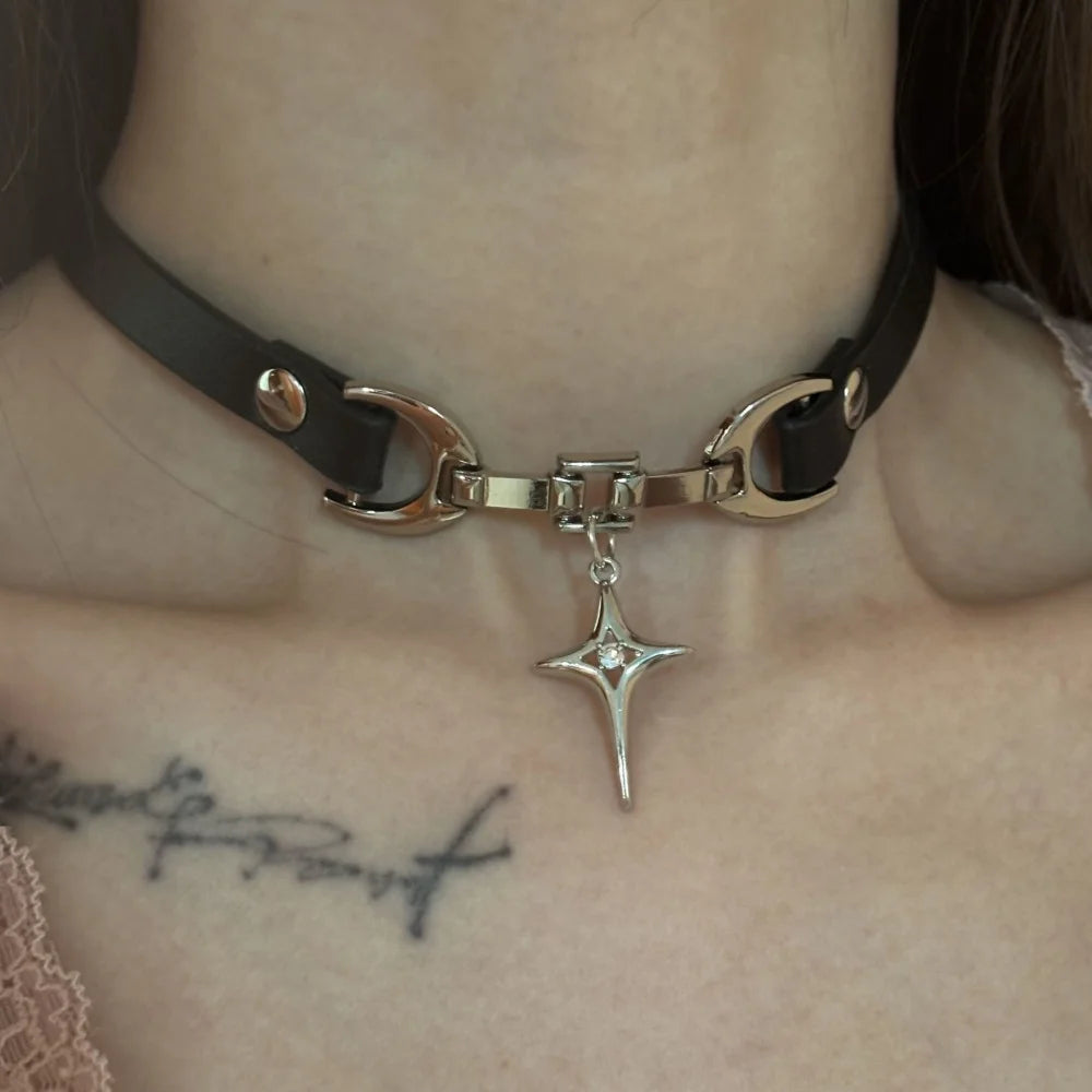 Y2K Charm PU Leather Sexy Choker Vintage Necklaces for Women Spice Girls Goth Jewelry Accessories Gift
