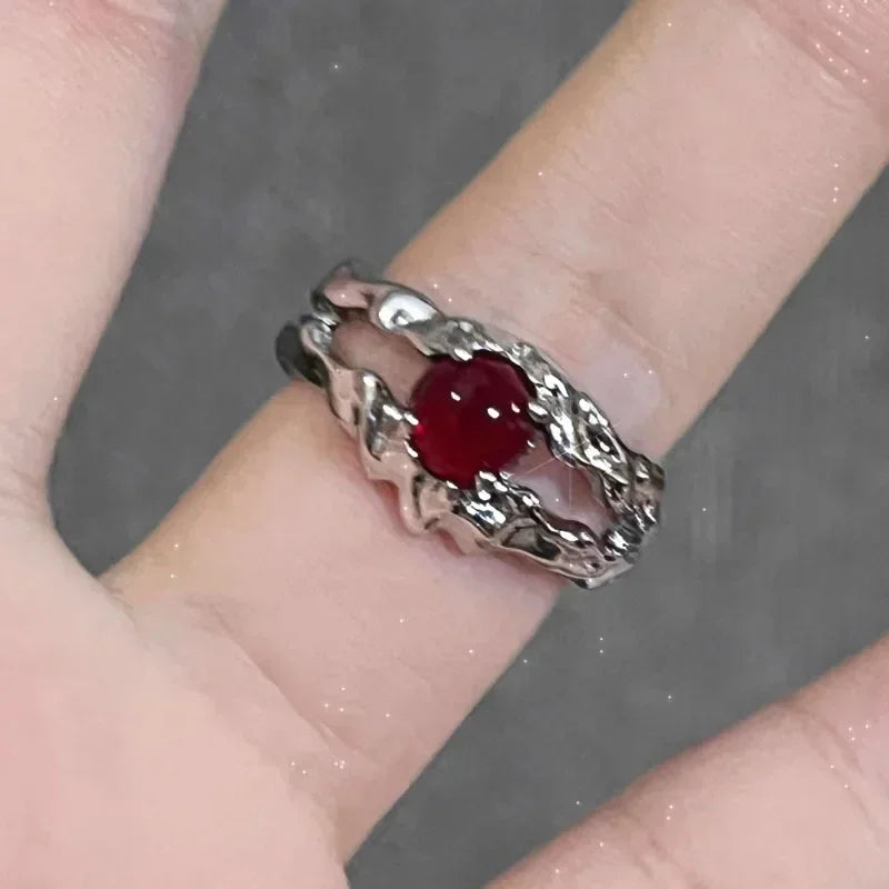 Goth Punk Retro Red Crystal Love Heart Cross Geometry Irregular Open Ring Set Y2K Halloween Accessories for Women Kpop Jewelry